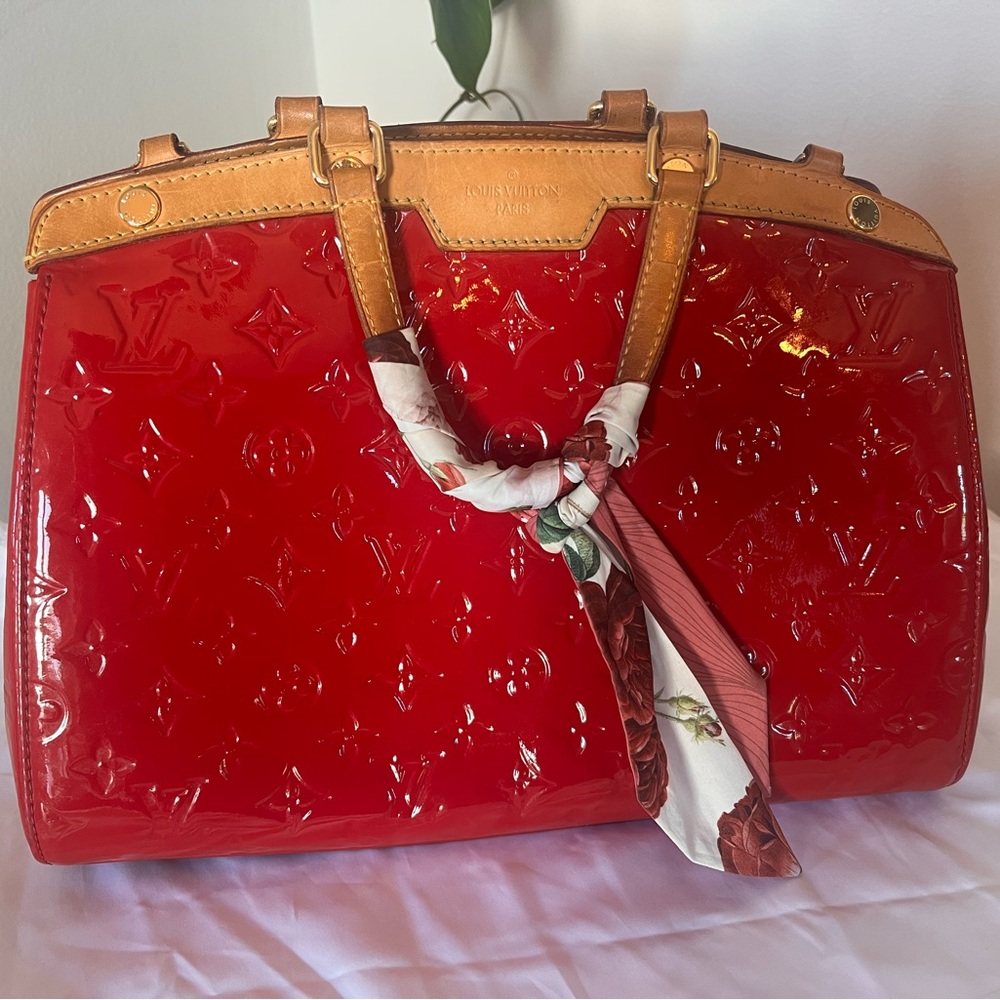 Louis Vuitton Rose Pink Patent Leather Handbag